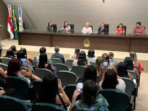 Imagem da notícia - FUnATI certifica alunos para atuação com pacientes paliativos