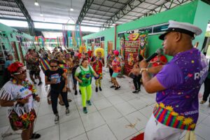 Imagem da notícia - FUnATI Folia: Instituição dá as boas-vindas aos alunos com bloco de Carnaval