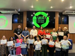Imagem da notícia - FUnATI encerra curso “Conexão 60+” com certificação de 17 idosos em inclusão digital
