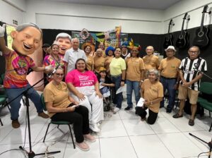 Imagem da notícia - Em clima de Carnaval, alunos da FUnATI gravam marchinha autoral