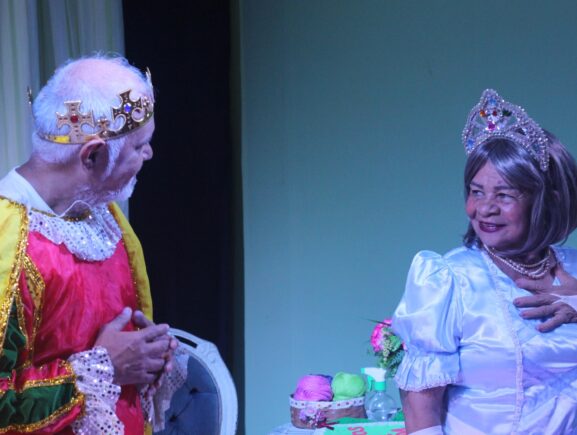 'Foram Felizes Para Sempre': FUnATI apresenta comédia sensível sobre autonomia, beleza e envelhecimento ativo