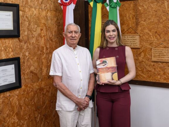 Primeira-dama Thaisa Cidade realiza visita institucional à FUnATI e reforça compromisso c…